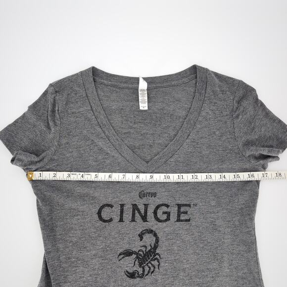 Grey/Gray Women's Cuervo Cinge "Get Stung" V-Neck T-Shirt/Tee - Size M - GUC - Picture 5 of 10